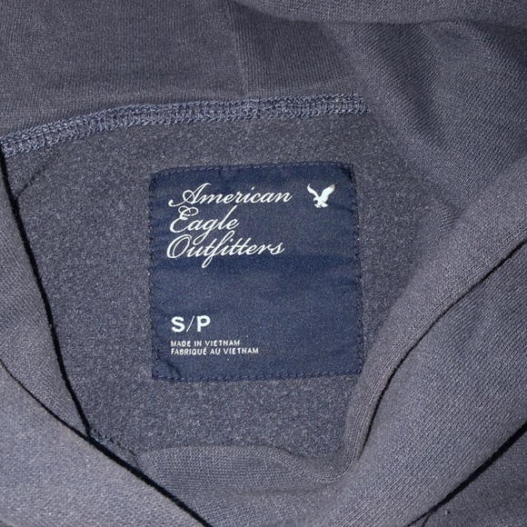 Small American Eagle Sweatshirt - Picture 2 of 2